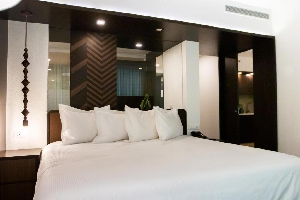 Eurobuilding Hotel & Suites Lecheria Zewnętrze zdjęcie